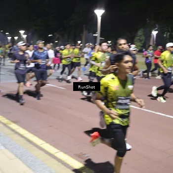 Runner Photo 6530754