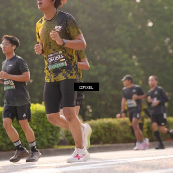 Runner Photo 6530757