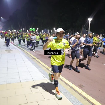 Runner Photo 6530793