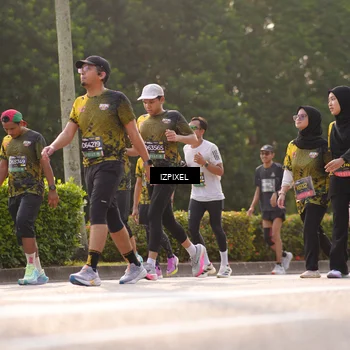 Runner Photo 6530812