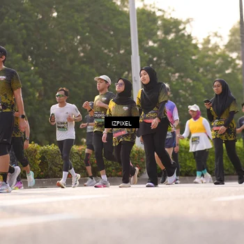 Runner Photo 6530814