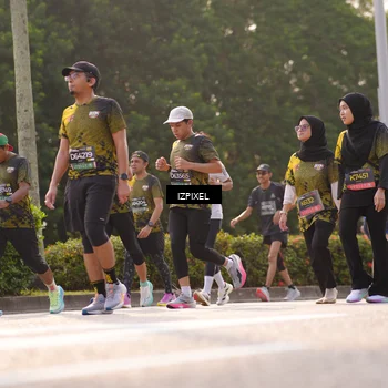 Runner Photo 6530818
