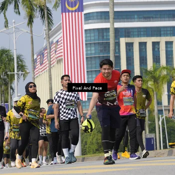 Runner Photo 6530823