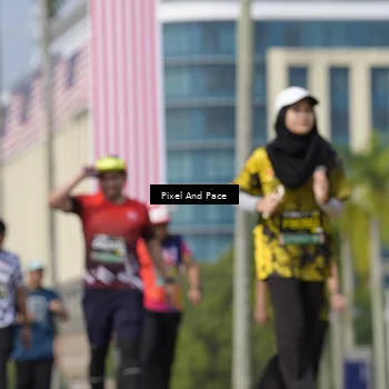 Runner Photo 6530846