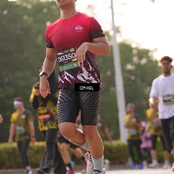 Runner Photo 6530848