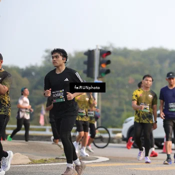 Runner Photo 6530849