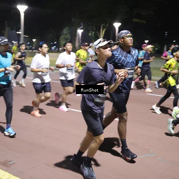 Runner Photo 6530862