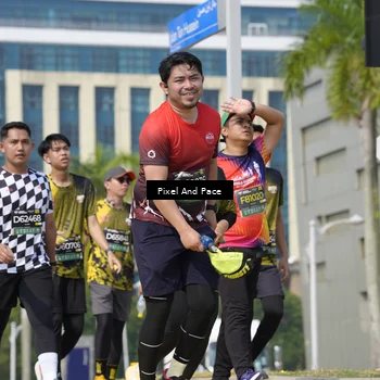 Runner Photo 6530864