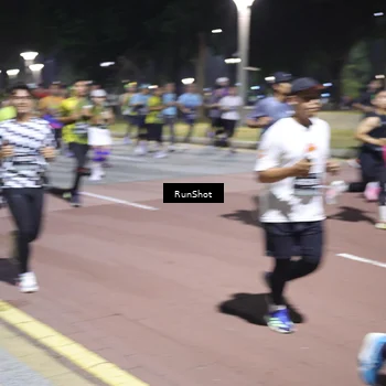 Runner Photo 6530873