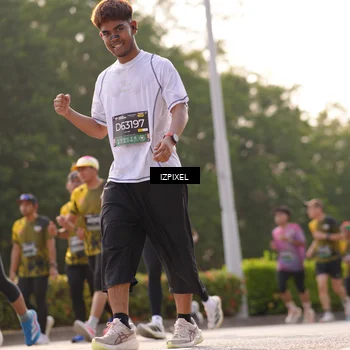 Runner Photo 6530894