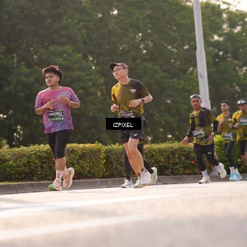 Runner Photo 6530912