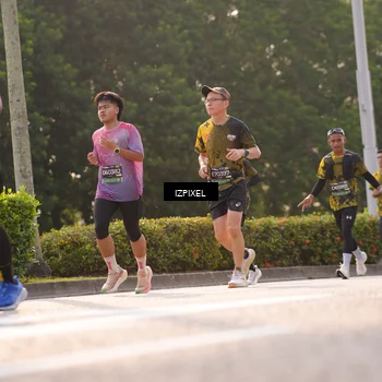 Runner Photo 6530947