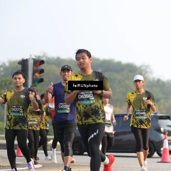 Runner Photo 6530983