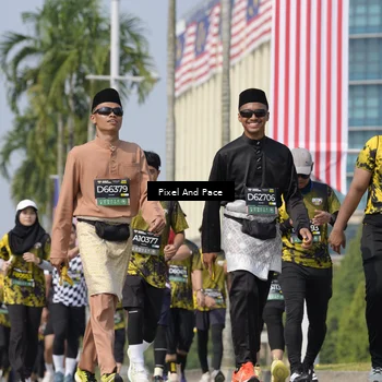 Runner Photo 6530993
