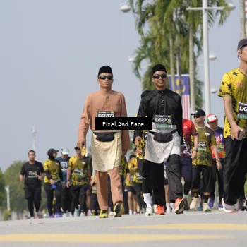 Runner Photo 6531025