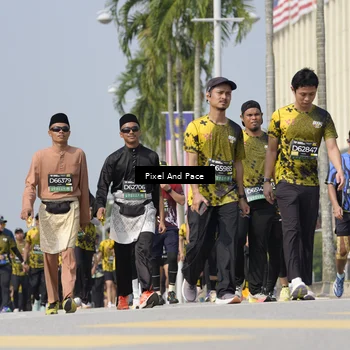 Runner Photo 6531037