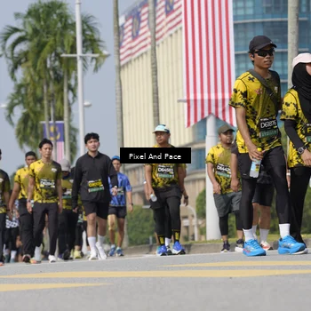 Runner Photo 6531044