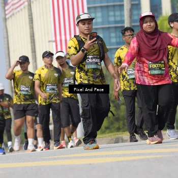 Runner Photo 6531086