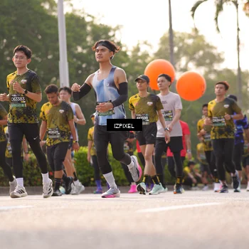 Runner Photo 6531112