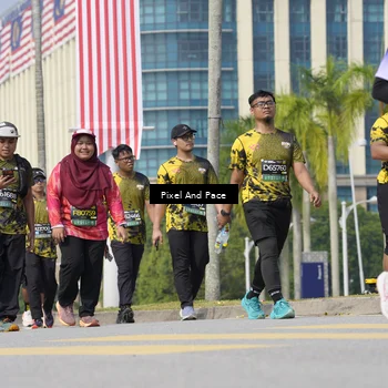 Runner Photo 6531122