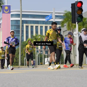 Runner Photo 6531143