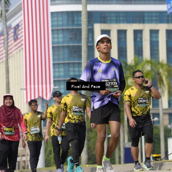 Runner Photo 6531157
