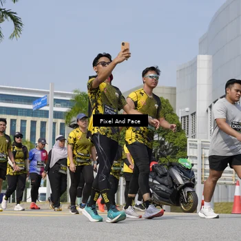 Runner Photo 6531200