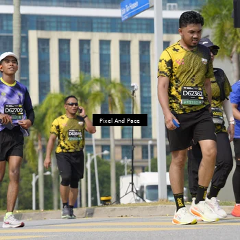 Runner Photo 6531221