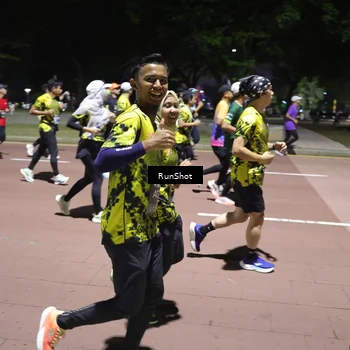 Runner Photo 6531244