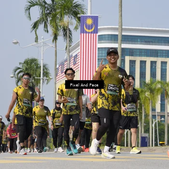 Runner Photo 6531275