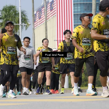 Runner Photo 6531301