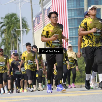 Runner Photo 6531394