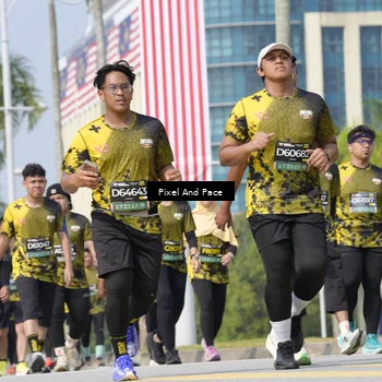 Runner Photo 6531406