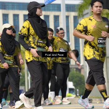 Runner Photo 6531432