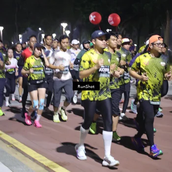 Runner Photo 6531449