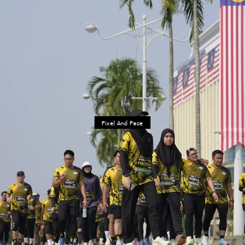 Runner Photo 6531593