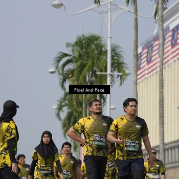 Runner Photo 6531678