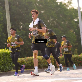 Runner Photo 6531699
