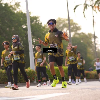 Runner Photo 6531755