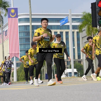 Runner Photo 6531775