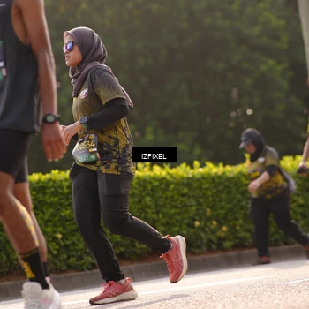 Runner Photo 6531803