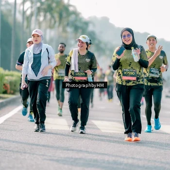 Runner Photo 6531875