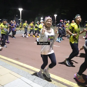 Runner Photo 6531880