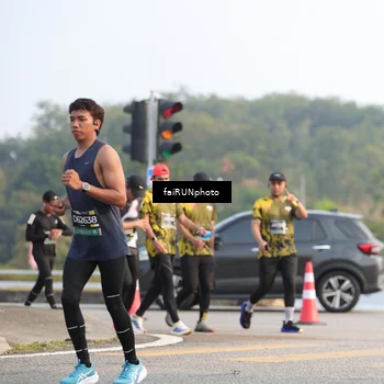 Runner Photo 6531912