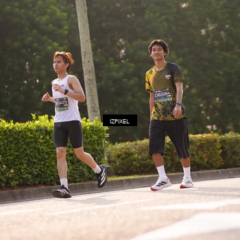 Runner Photo 6531917
