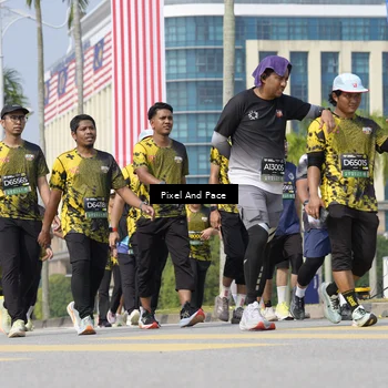 Runner Photo 6531921