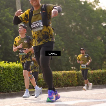 Runner Photo 6532000