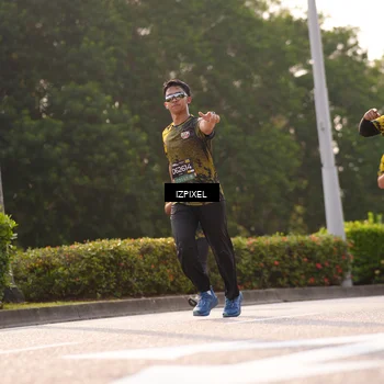 Runner Photo 6532002