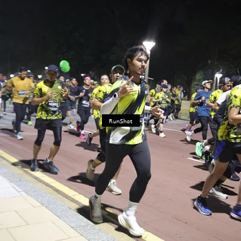 Runner Photo 6532035