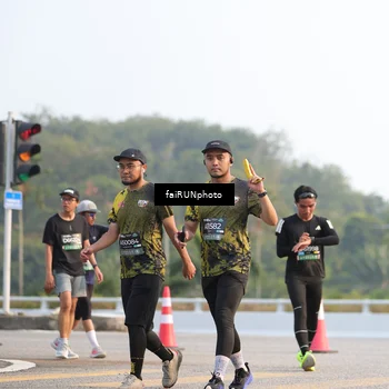 Runner Photo 6532054